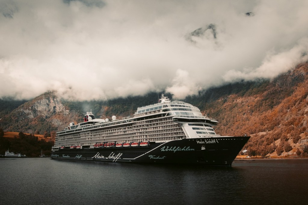 Поспеши войти