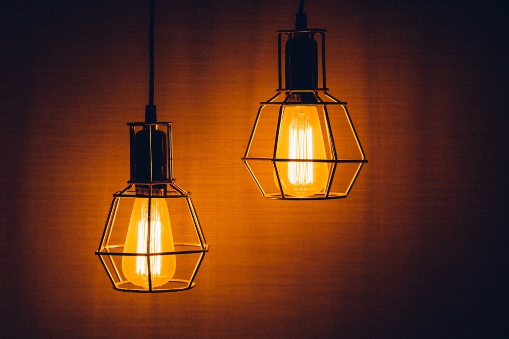 Впереди — огни!