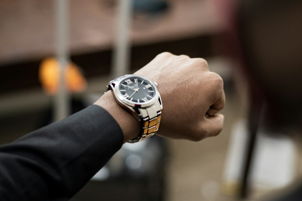 Научи нас…