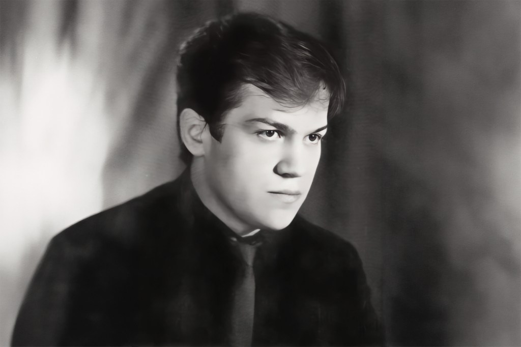 Владимир Шариков