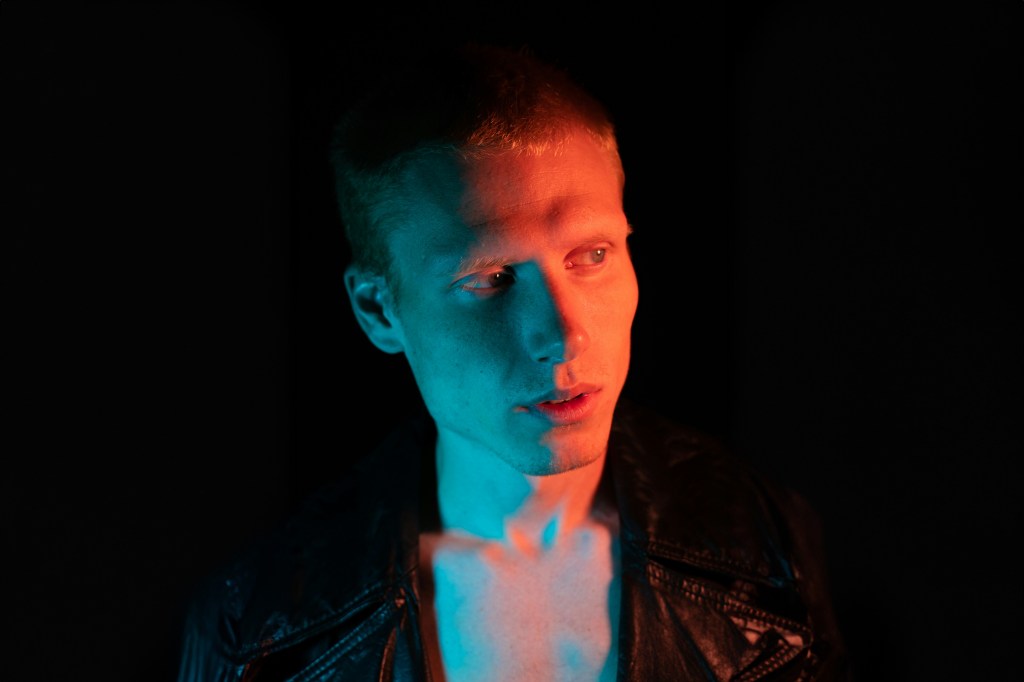 После обращения к Богу мир&nbsp;меняется